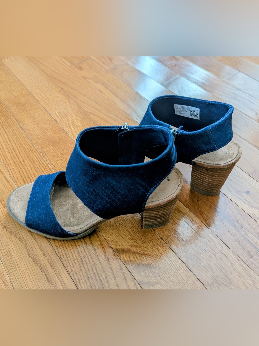 Tom's Open-Toe Ankle Strap Block Heel Sandals - Vivid Blue